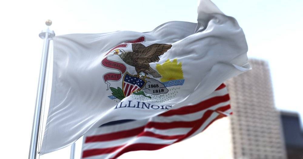 Illinois and US flags